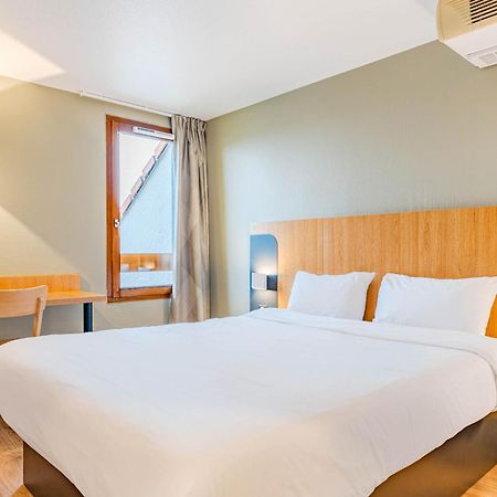 B&B Hotel Poitiers 3 Futuroscope Chasseneuil-du-Poitou Bagian luar foto