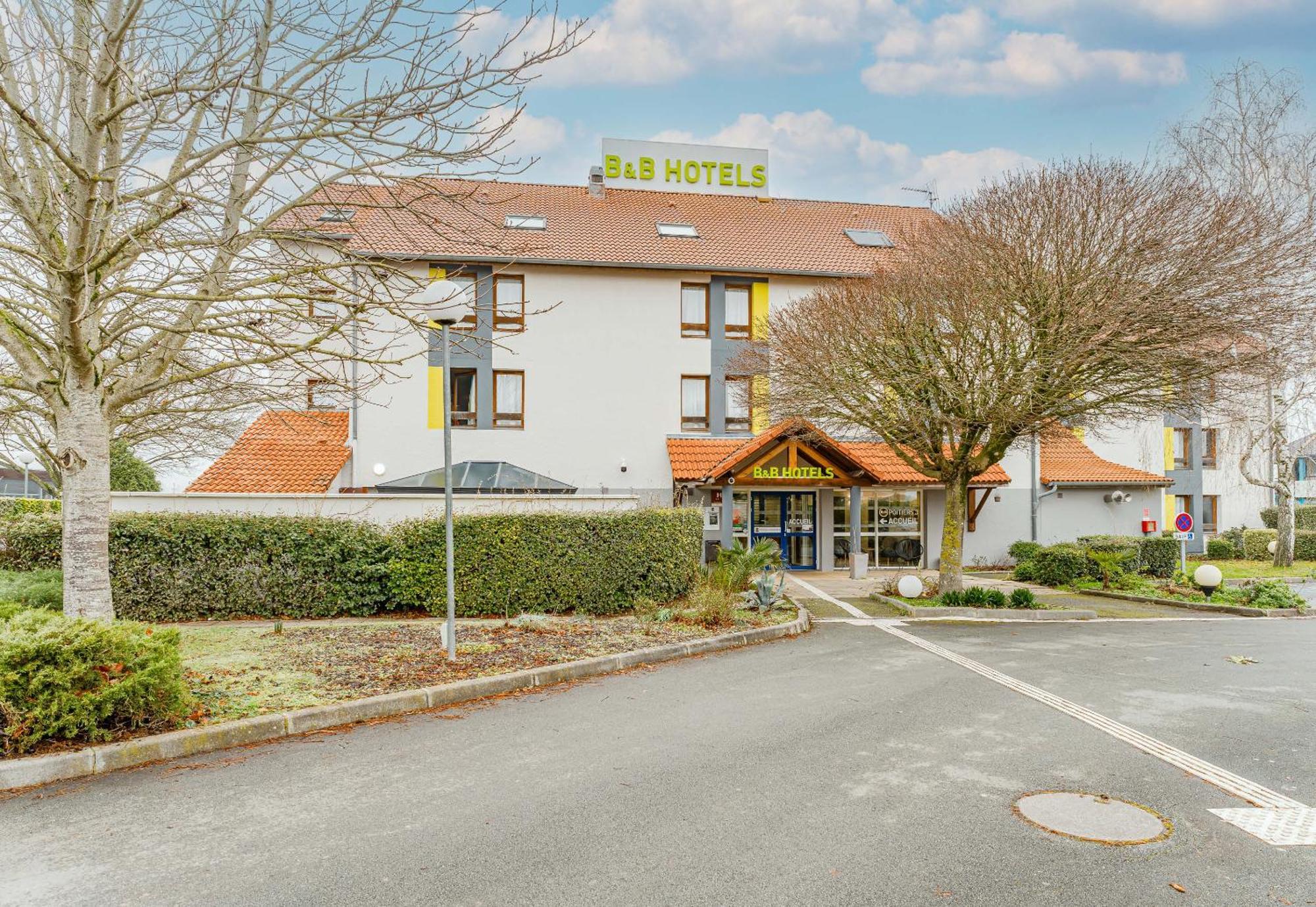 B&B Hotel Poitiers 3 Futuroscope Chasseneuil-du-Poitou Bagian luar foto